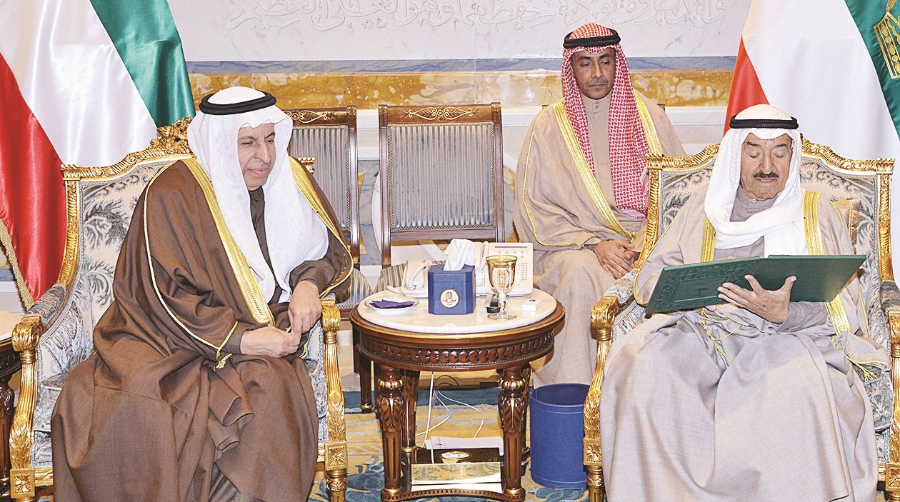 u0633u0645u0648 u0627u0644u0623u0645u064au0631 u064au0642u0631u0623u064b u0631u0633u0627u0644u0629 u062eu0627u062fu0645 u0627u0644u062du0631u0645u064au0646 u0628u062du0636u0648u0631 u0627u0644u0633u0641u064au0631 u0627u0644u0633u0639u0648u062fu064a