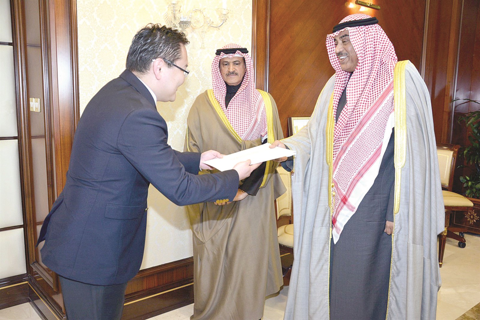 u0627u0644u062eu0627u0644u062f u0645u062au0633u0644u0645u0627u064b u0623u0648u0631u0627u0642 u0627u0639u062au0645u0627u062f u0627u0644u0633u0641u064au0631 u0627u0644u0645u0646u063au0648u0644u064a