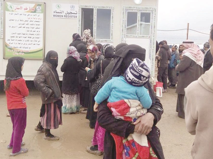 u0646u0627u0632u062du0648u0646 u0639u0631u0627u0642u064au0648u0646 u0623u0645u0627u0645 u0623u062du062f u0627u0644u0645u0631u0627u0643u0632 u0627u0644u0635u062du064au0629