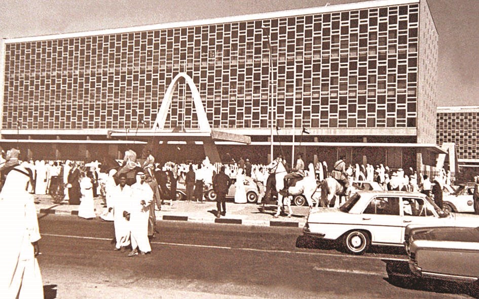 u0627u0644u0645u0645u0627u0631u0633u0629 u0627u0644u062fu064au0645u0648u0642u0631u0627u0637u064au0629 u0628u062fu0623u062a u0641u064a u0627u0644u0643u0648u064au062a u0628u0627u0646u062au062eu0627u0628u0627u062a u0627u0644u0645u062cu0644u0633 u0627u0644u0628u0644u062fu064a