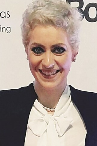 الشعر الملوّن قد يكون صادماً