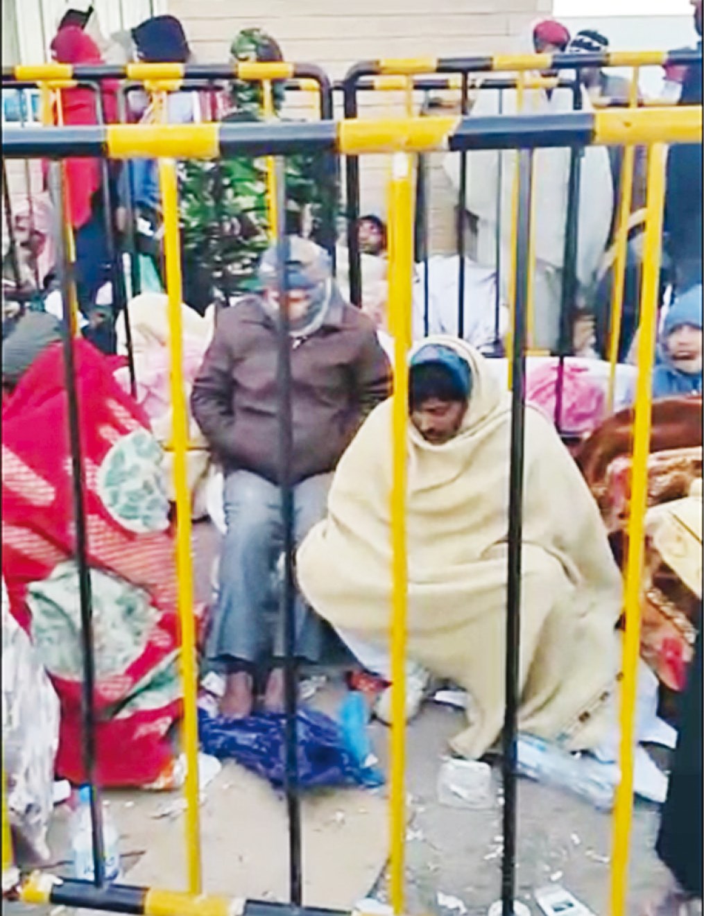 u0645u0631u0627u062cu0639u0648u0646 u0627u0641u062au0631u0634u0648u0627 u0627u0644u0623u0631u0636 u0628u0628u0637u0627u0646u064au0627u062au0647u0645