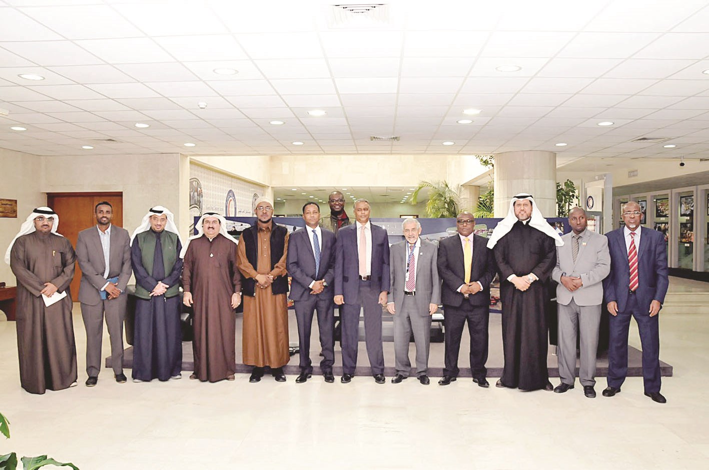 u0627u0644u0633u0627u064au0631 u0645u062au0648u0633u0637u0627u064b u0648u0641u062f u0648u0632u0627u0631u0629 u0634u0624u0648u0646 u0627u0644u0631u0626u0627u0633u0629 u0627u0644u0635u0648u0645u0627u0644u064au0629