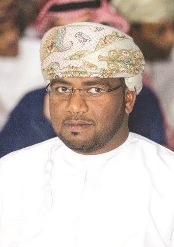 رئيس اللجنة المنظمة الشاعر فهد السعدي