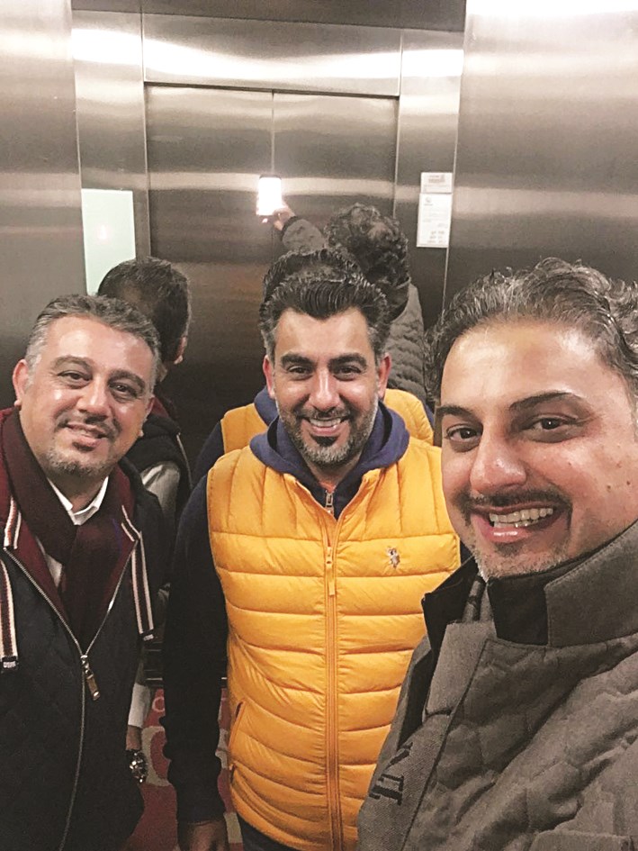 علي مع عادل وبدر