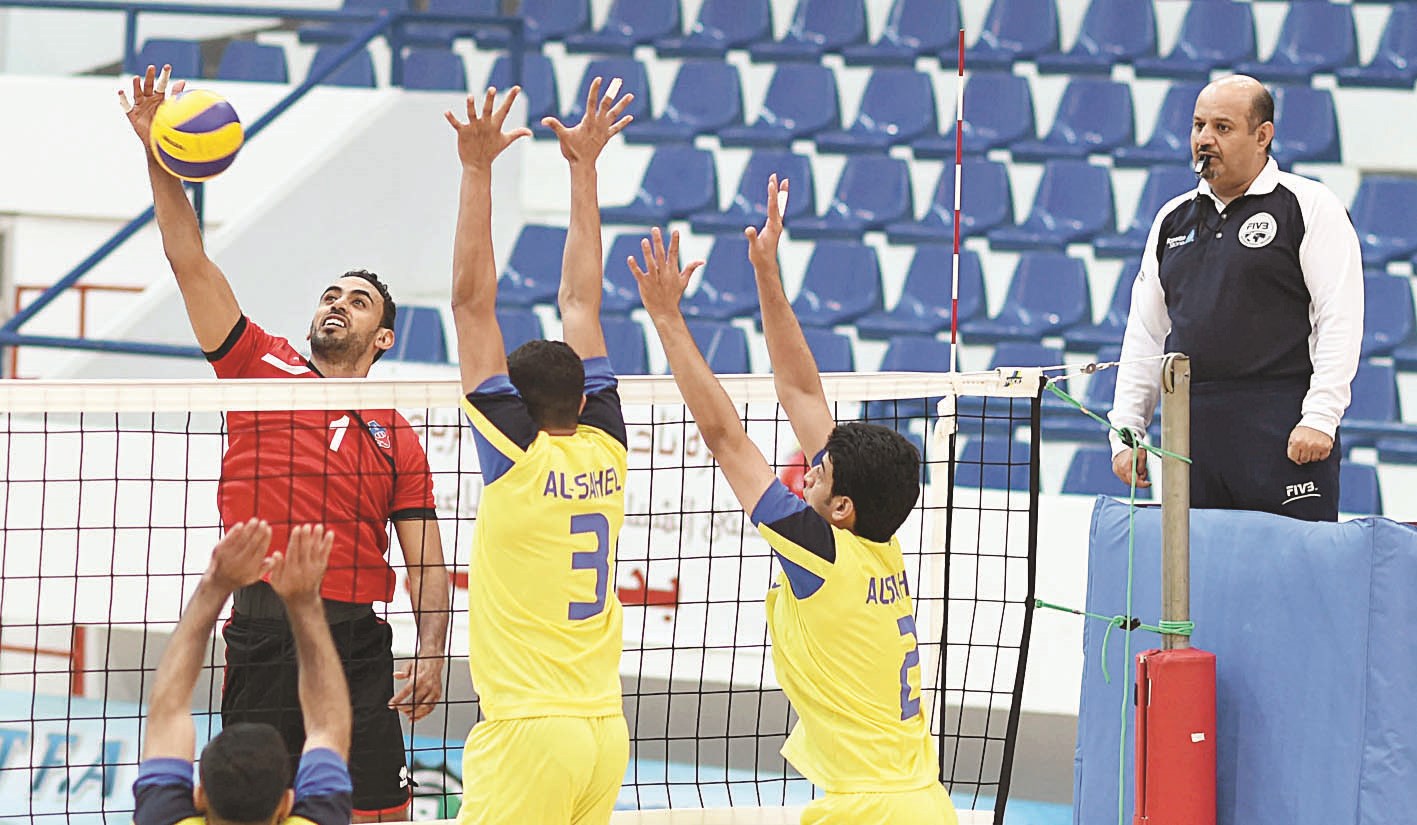 u0644u0642u0637u0629 u0645u0646 u0644u0642u0627u0621 u0633u0627u0628u0642 u0644u0640 u00abu0627u0644u0643u0648u064au062au00bb u0623u0645u0627u0645 u0627u0644u0633u0627u062du0644 u0641u064a u0627u0644u062fu0648u0631u064a