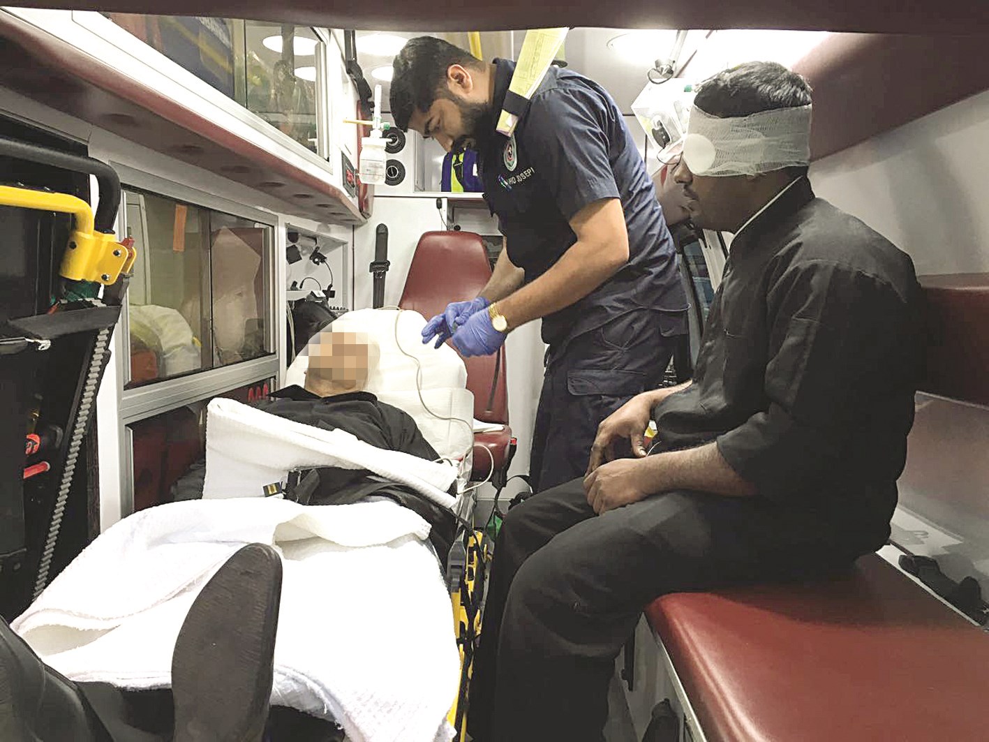 u0628u0646u063au0644u0627u062fu064au0634u064au0627u0646 u0644u062fu0649 u0625u0633u0639u0627u0641u0647u0645u0627 u0625u0644u0649 u0627u0644u0645u0633u062au0634u0641u0649