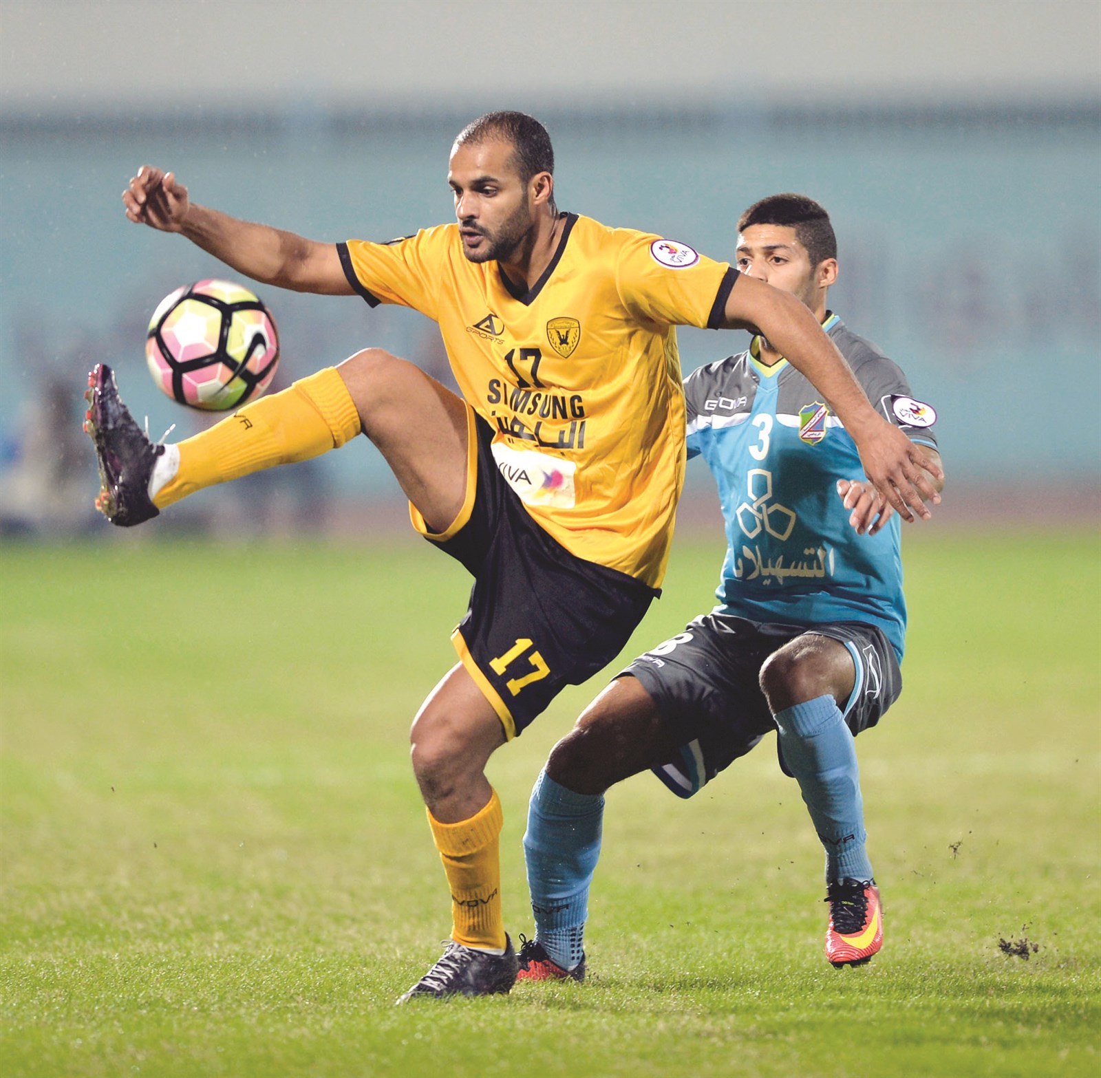 u0628u062fu0631 u0627u0644u0645u0637u0648u0639 u0646u062cu0645 u0627u0644u0642u0627u062fu0633u064au0629 u0645u0633u062au062du0648u0630u0627u064b u0639u0644u0649 u0627u0644u0643u0631u0629 u0631u063au0645 u0645u0636u0627u064au0642u0629 u0633u0639u062f u0641u0624u0627u062f u0644u0627u0639u0628 u0627u0644u0633u0627u0644u0645u064au0629 (u0627u0644u0623u0632u0631u0642 u062fu0648u062a u0643u0648u0645)