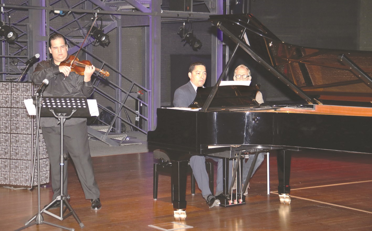 u0632u0644u0627u064a u0648u0628u0627u0644u0648u063a... u0639u0632u0641u0627 u0623u062cu0645u0644 u0627u0644u0645u0642u0637u0648u0639u0627u062a (u062au0635u0648u064au0631 u0628u0633u0627u0645 u0632u064au062fu0627u0646)