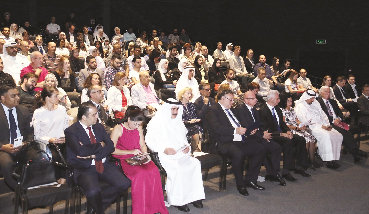 حضور جماهيري كبير