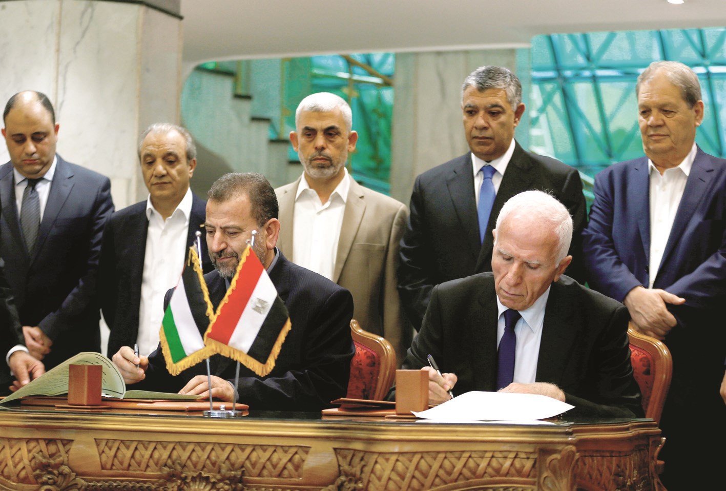 u0631u0626u064au0633u0627 u0648u0641u062fu064a u00abu0641u062au062du00bb u0648u00abu062du0645u0627u0633u00bb u064au0648u0642u0639u0627u0646 u0627u0644u0627u062au0641u0627u0642 u0628u062du0636u0648u0631 u0645u062fu064au0631 u0627u0644u0645u062eu0627u0628u0631u0627u062a u0627u0644u0645u0635u0631u064au0629 u062eu0627u0644u062f u0641u0648u0632u064a (u0631u0648u064au062au0631u0632)