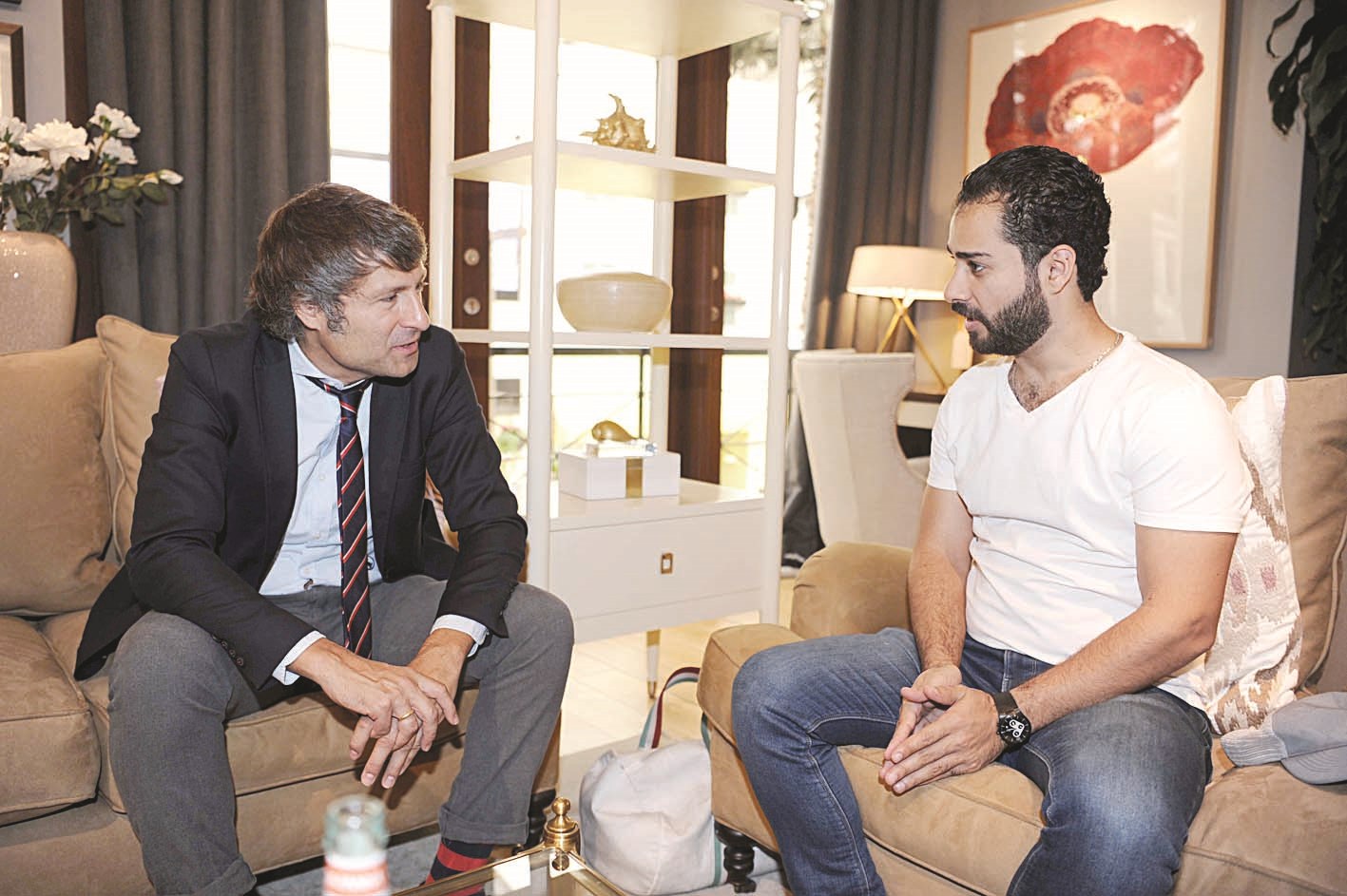 سيبريان متحدثاً للزميل علاء محمود