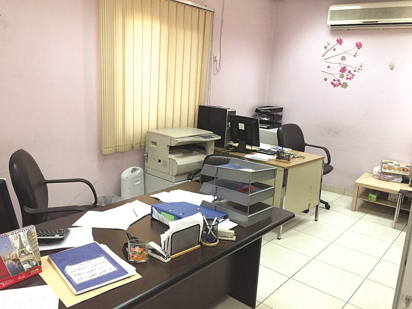 3 u0645u0643u0627u062au0628 u0641u0642u0637 u0644u064060 u0645u0648u0638u0641u0627