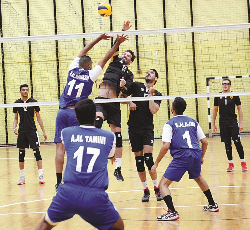 u0636u0631u0628u0629 u0642u0648u064au0629 u0645u0646 u0639u0628u062fu0627u0644u0646u0627u0635u0631 u0627u0644u0639u0646u0632u064a u0623u0645u0627u0645 u0627u0644u0634u0628u0627u0628 (u062au0635u0648u064au0631 u0643u0631u0645 u0630u064au0627u0628)