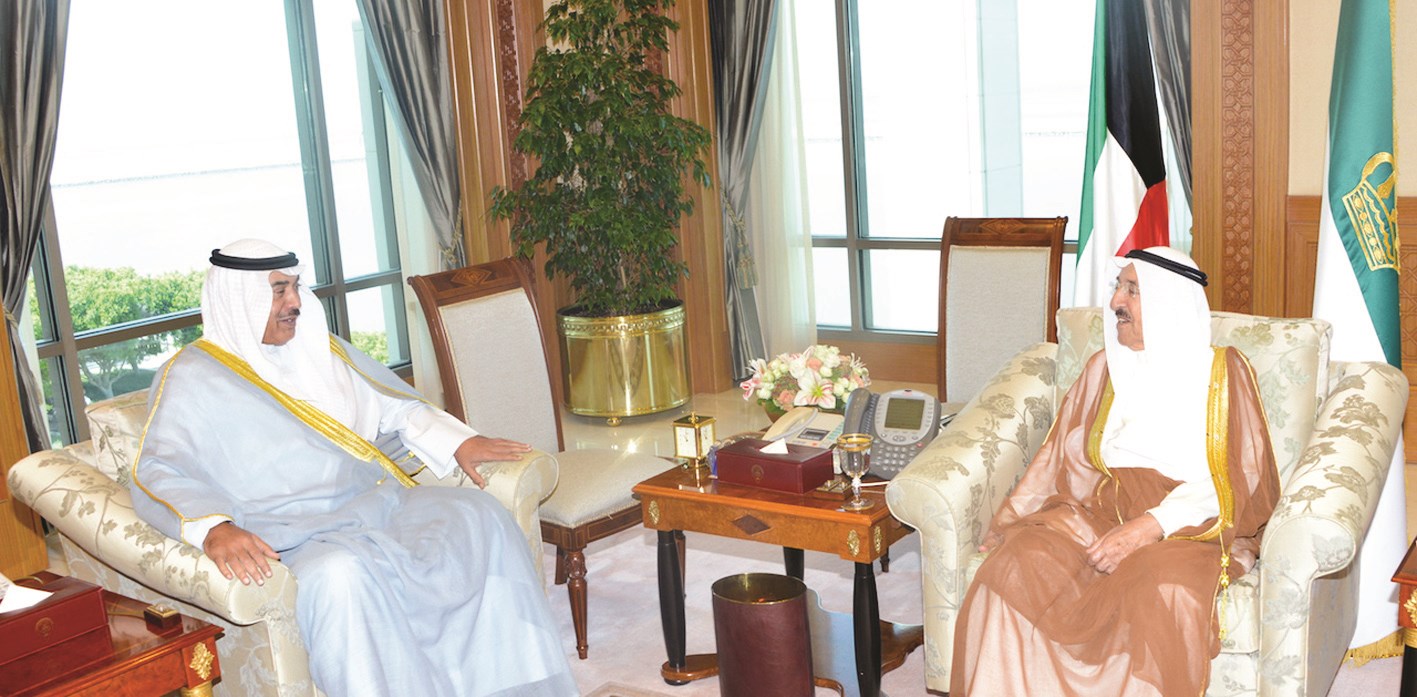 ... ووزير الخارجية