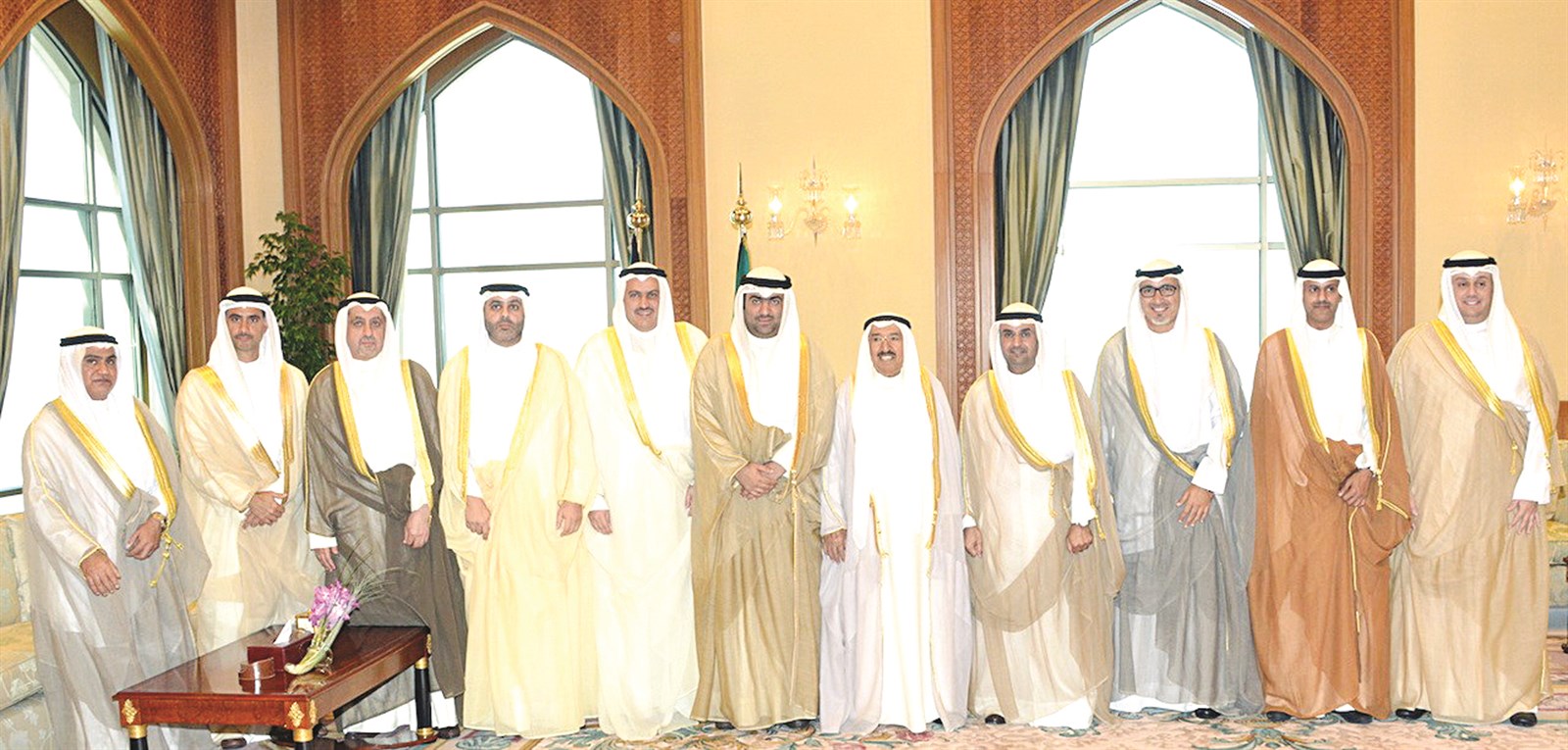 u0635u0627u062du0628 u0627u0644u0633u0645u0648 u0645u062au0648u0633u0637u0627u064b u0627u0644u0631u0648u0636u0627u0646 u0648u0627u0644u062du062cu0631u0641 u0648u0623u0639u0636u0627u0621 u0627u0644u0647u064au0626u0629 u0648u0631u0626u064au0633 u0648u0623u0639u0636u0627u0621 u0645u062cu0644u0633 u0625u062fu0627u0631u0629 u0634u0631u0643u0629 u0627u0644u0628u0648u0631u0635u0629