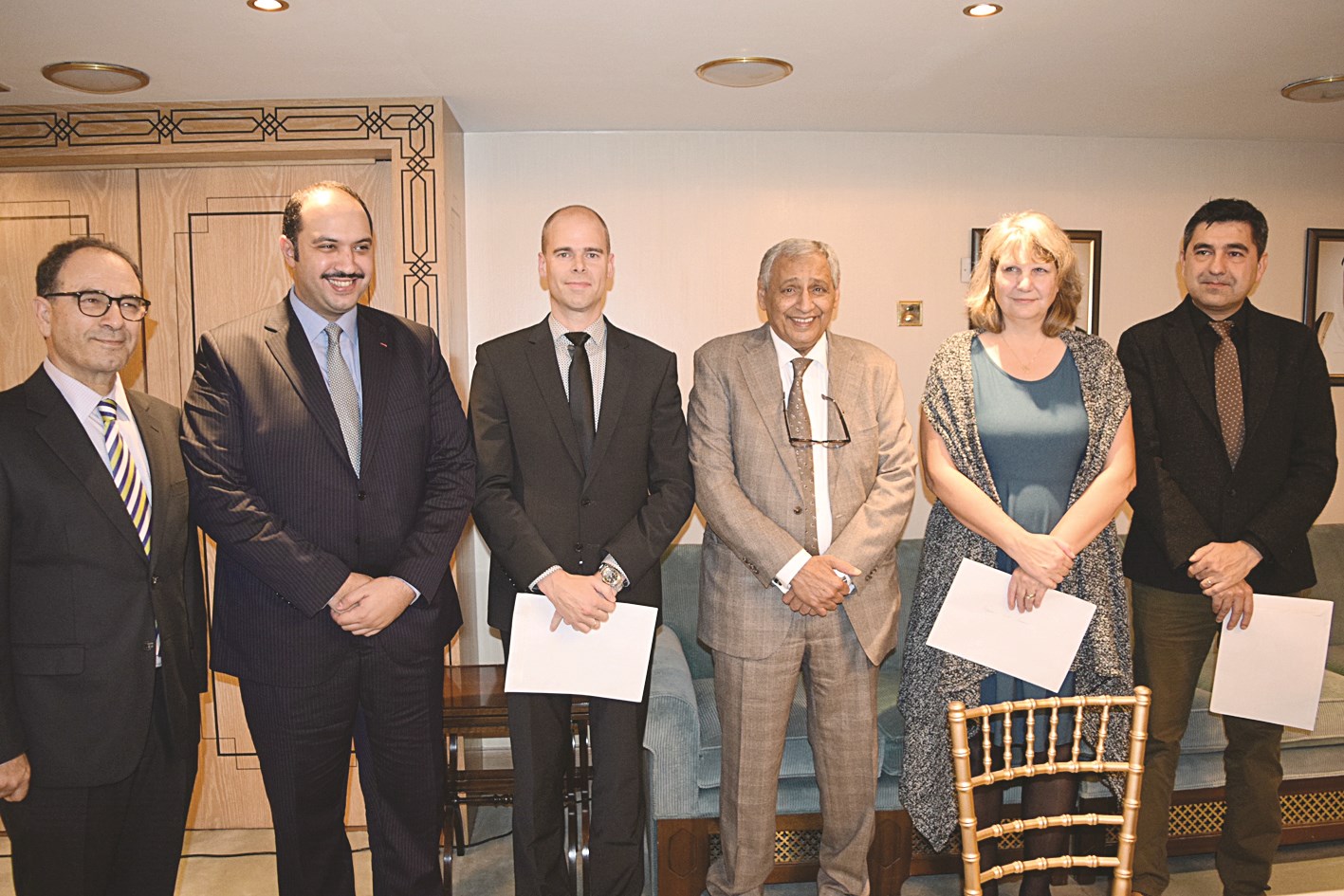 u0645u0628u0627u0631u0643 u0627u0644u0639u0628u062fu0627u0644u0644u0647 u0648u0627u0644u062fu0648u064au0633u0627u0646 u0645u0639 u0639u062fu062f u0645u0646 u0627u0644u0623u0643u0627u062fu064au0645u064au064au0646 u0648u0627u0644u0628u0627u062du062bu064au0646