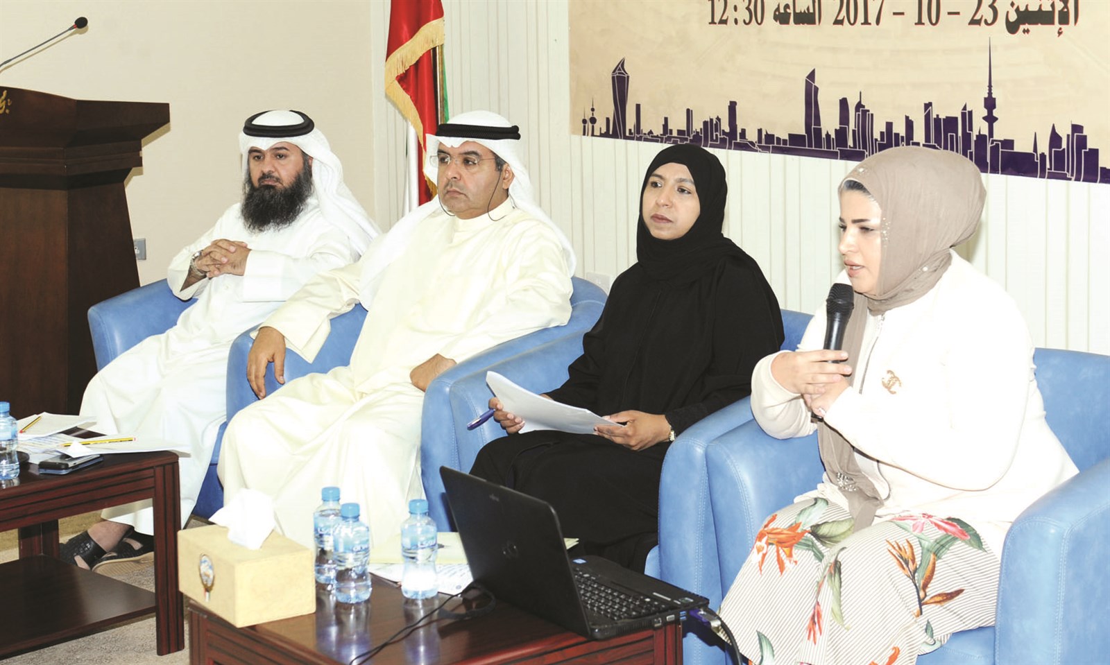 u0627u0644u0645u062au062du062fu062bu0648u0646 u0641u064a u0627u0644u0646u062fu0648u0629 (u062au0635u0648u064au0631 u0643u0631u0645 u0630u064au0627u0628)