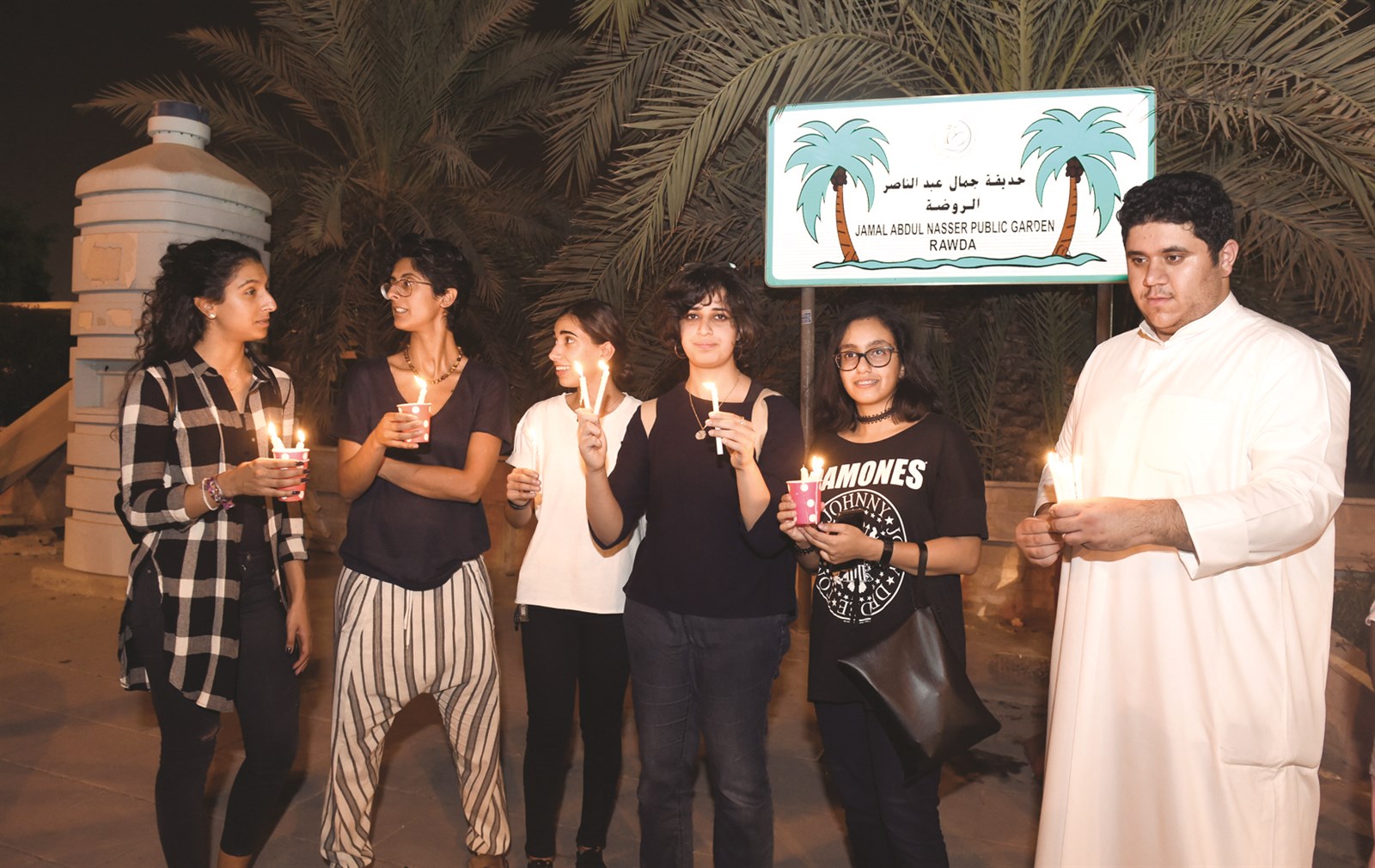 مشاركون في الوقفة الاحتجاجية