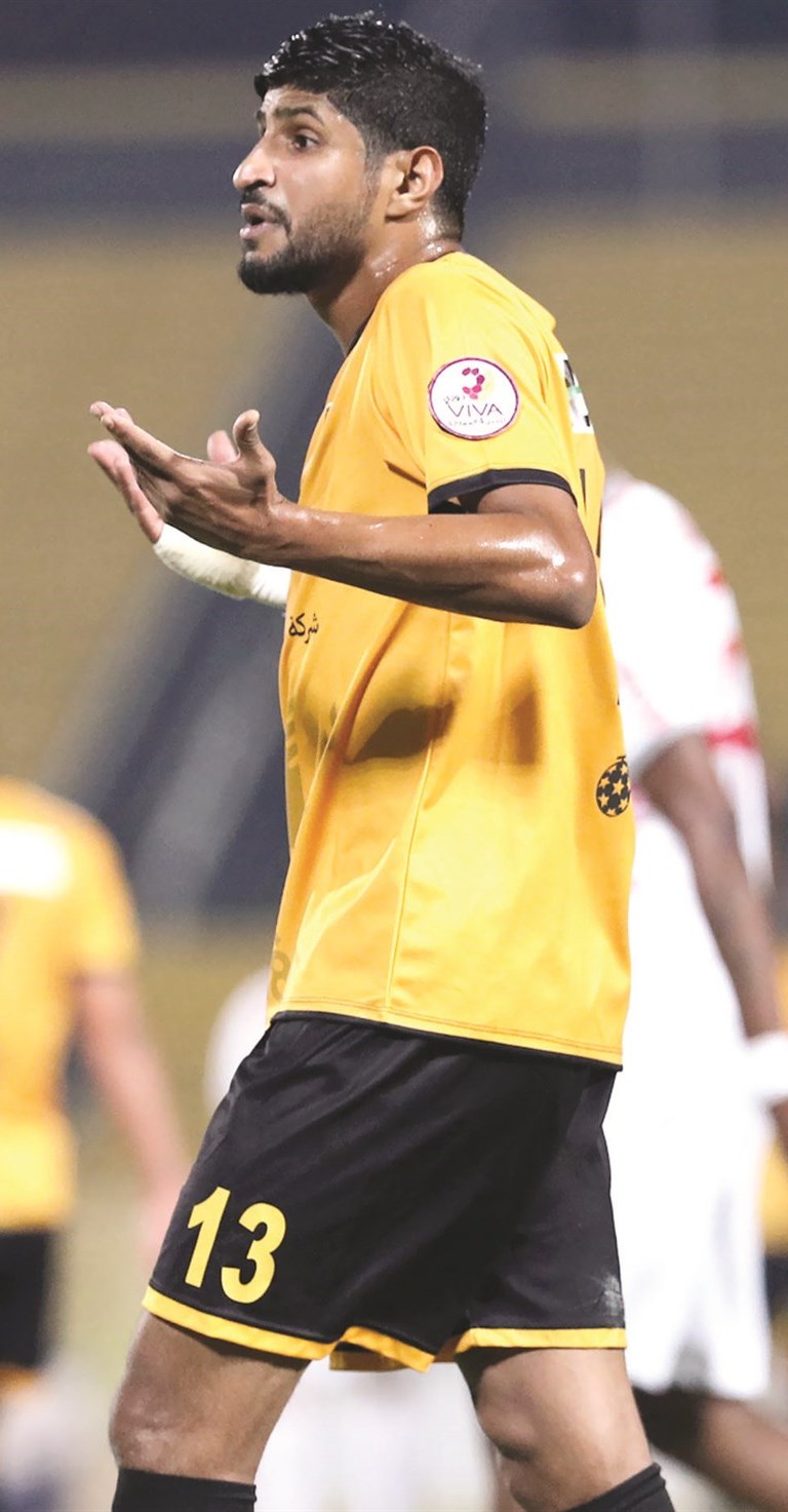 u0645u0633u0627u0639u062f u0646u062fu0627 u0646u062cu0645 u0627u0644u0642u0627u062fu0633u064au0629 u062eu0644u0627u0644 u0645u0628u0627u0631u0627u0629 u0627u0644u0623u0645u0633 u0623u0645u0627u0645 u00abu0627u0644u0643u0648u064au062au00bb         (u0627u0644u0623u0632u0631u0642 u062fu0648u062a u0643u0648u0645)