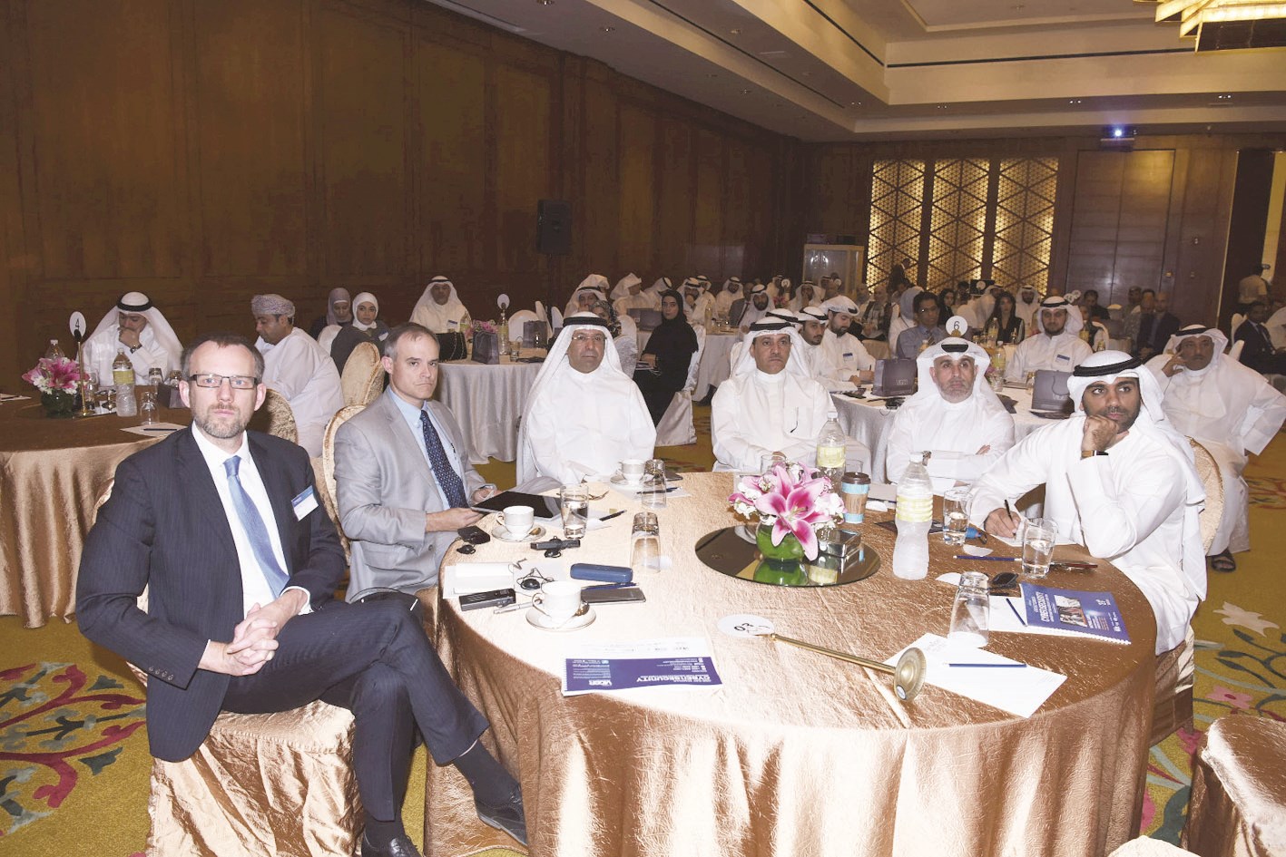 u062cu0627u0646u0628 u0645u0646 u0627u0644u0633u064au0645u0646u0627u0631