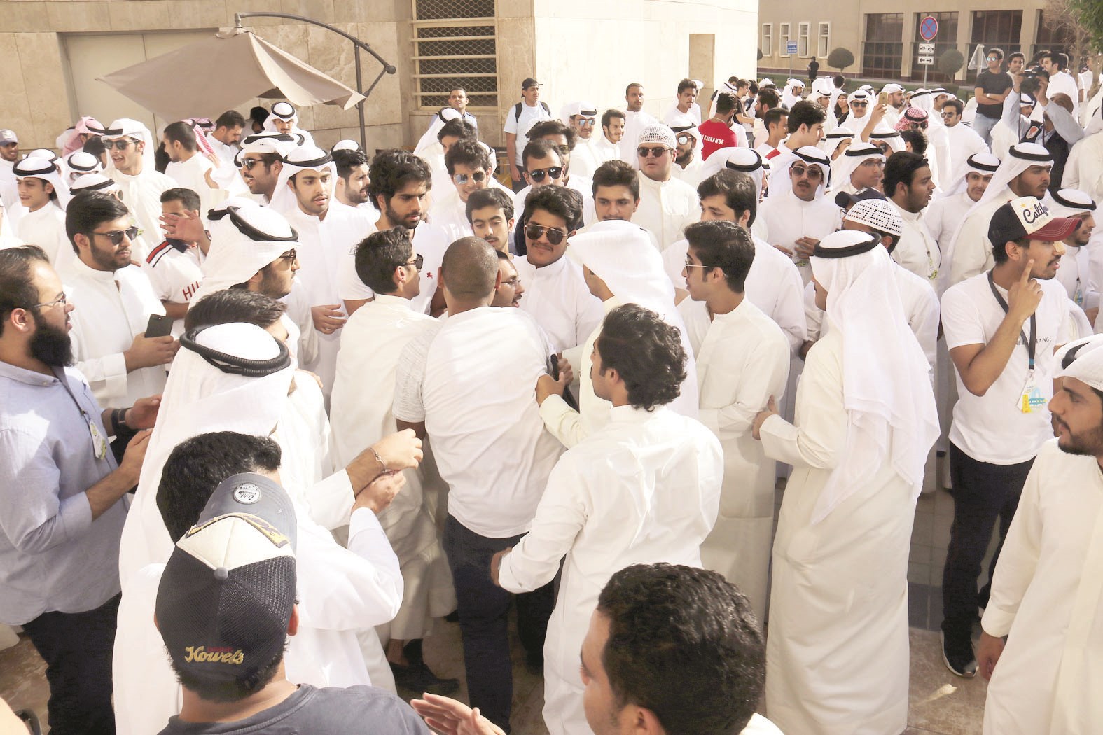 مشادة طلابية تم احتواؤها قبل تفاقمها