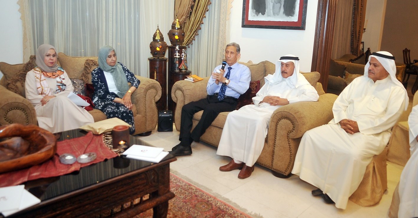 جانب من الأمسية