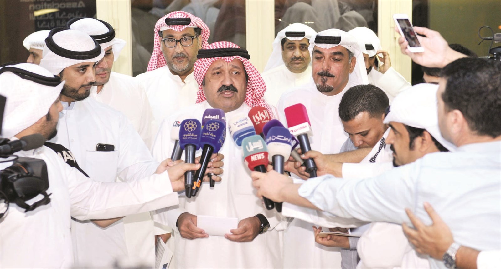 u0623u062du0645u062f u0627u0644u064au0648u0633u0641 u064au062au062du062fu062b u0625u0644u0649 u0627u0644u0625u0639u0644u0627u0645u064au064au0646 u0639u0642u0628 u0627u0644u0627u0646u062au062eu0627u0628u0627u062a  (u062au0635u0648u064au0631 u0633u0639u062f u0647u0646u062fu0627u0648u064a)