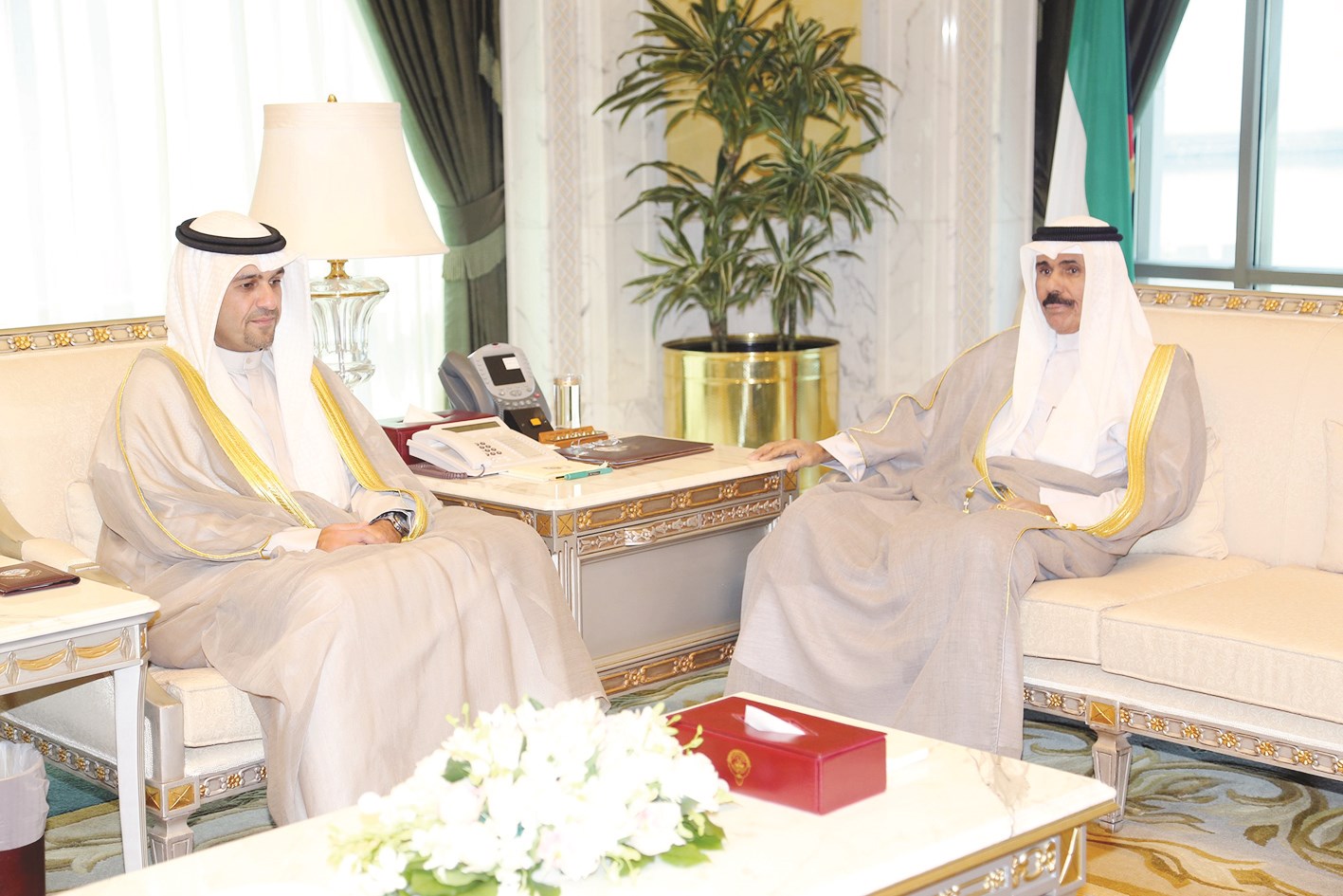 ... وأنس الصالح