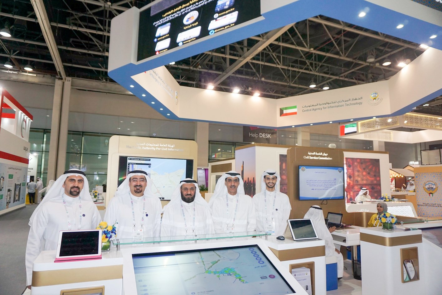 u0648u0641u062f u00abu0627u0644u0647u064au0626u0629u00bb u0641u064a u0645u0639u0631u0636 u062fu0628u064a u0644u0644u062au0643u0646u0648u0644u0648u062cu064au0627