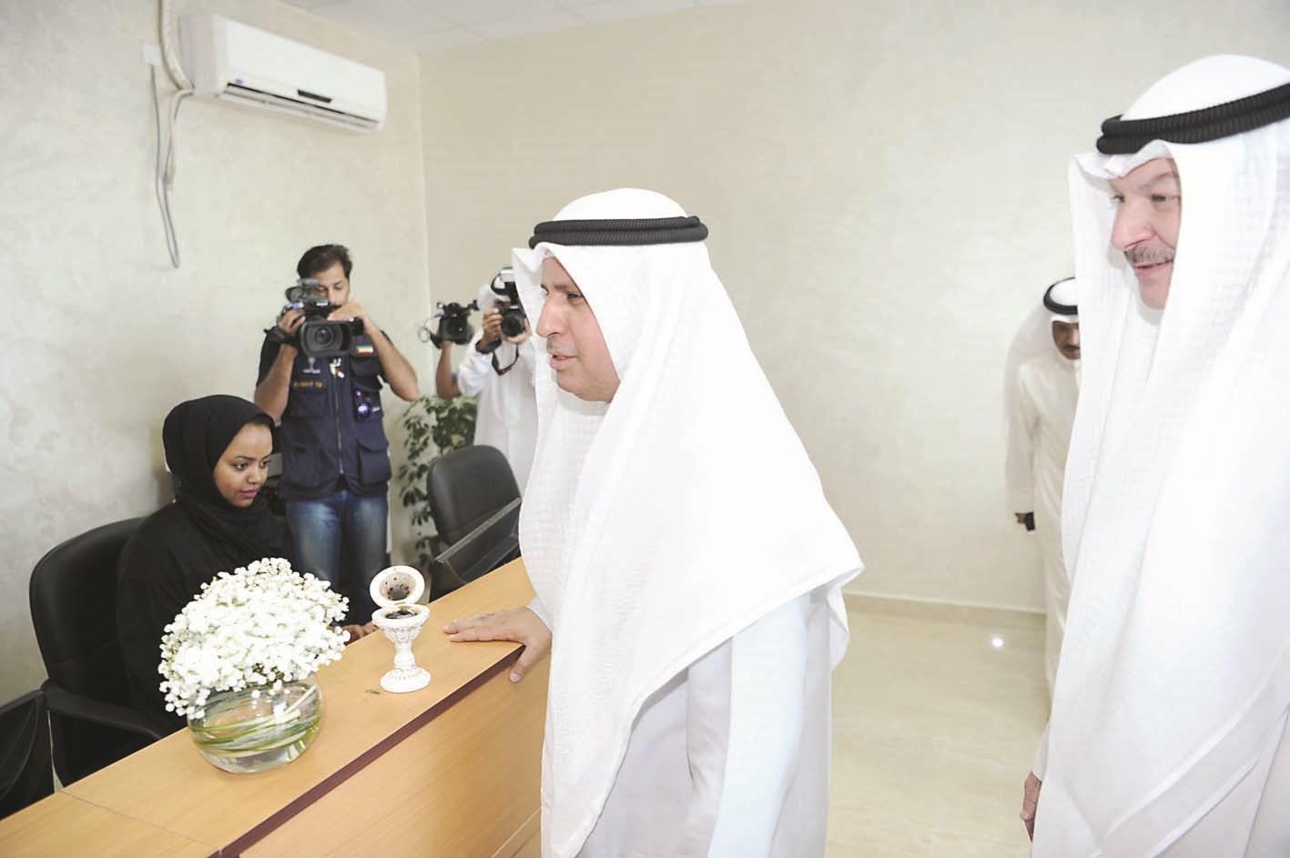 u0627u0644u0639u0632u0628 u064au062au0641u0642u062f u0645u0643u0627u062au0628 u0627u0644u0645u0648u0638u0641u064au0646