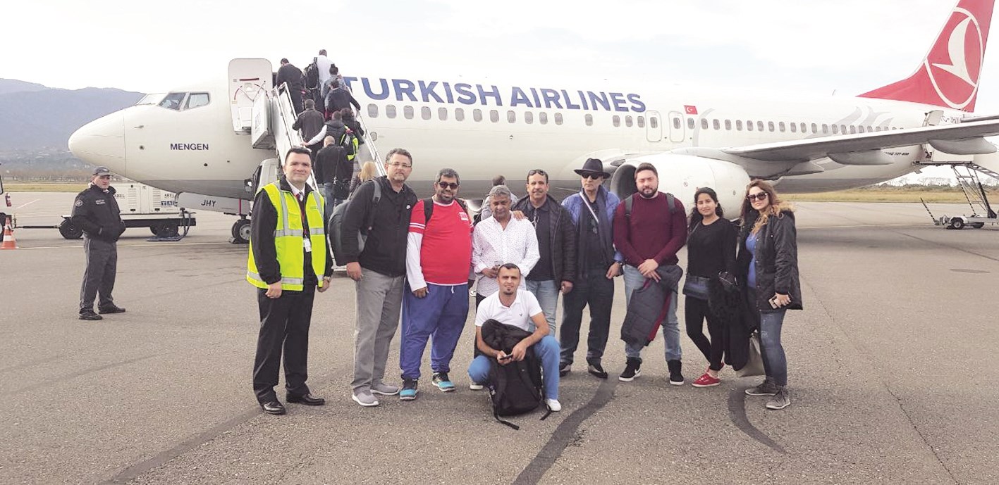 الوفد الإعلامي في مطار باتومي