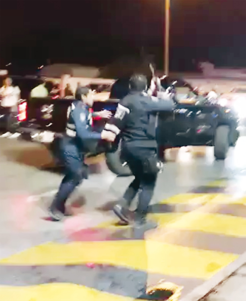 u0623u0645u0646u064au0627u0646 u064au062du0627u0648u0644u0627u0646 u0627u0644u0633u064au0637u0631u0629 u0639u0644u0649 u0627u0644u0645u0639u0627u0643u0633u064au0646