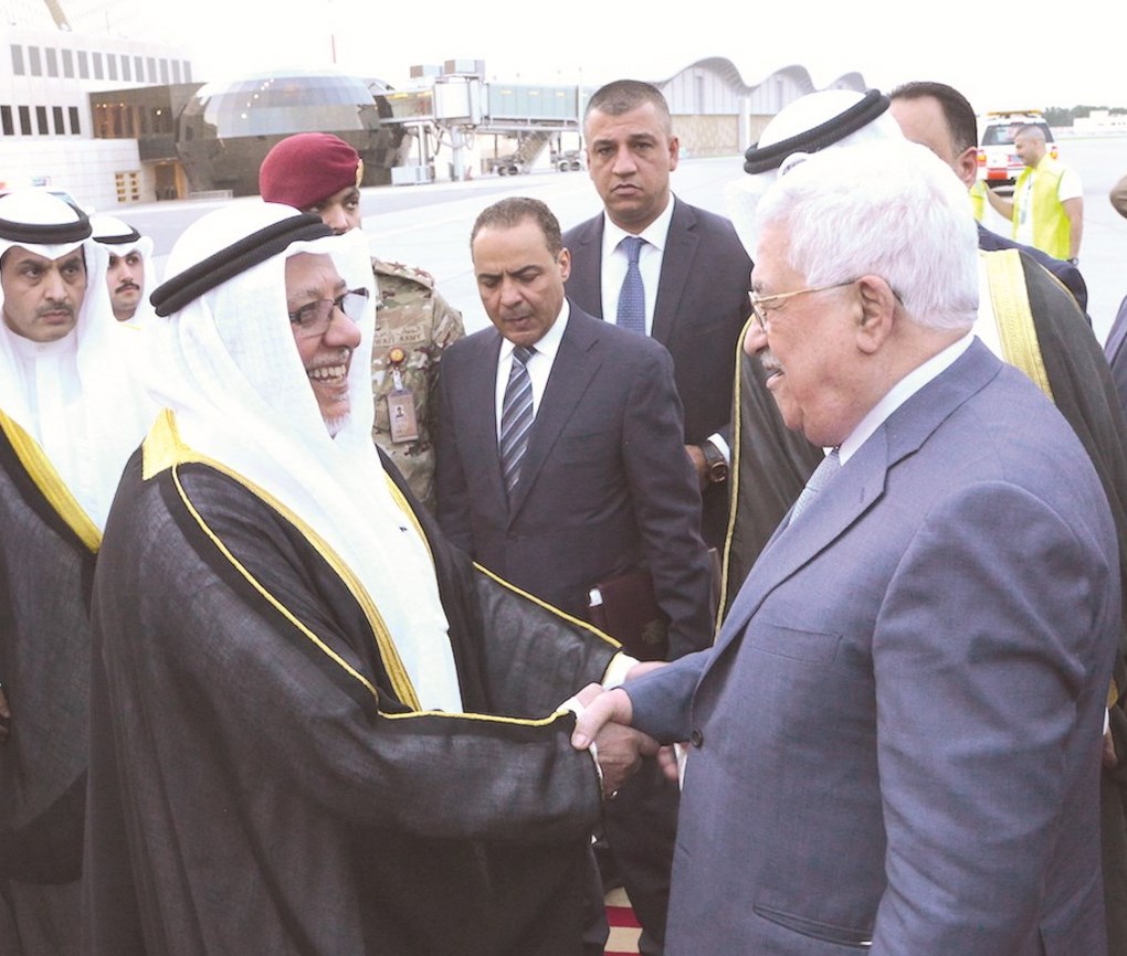 u0639u0628u0627u0633 u0644u062fu0649 u0648u0635u0648u0644u0647 u0625u0644u0649 u0627u0644u0643u0648u064au062a u0627u0645u0633 u0648u0641u064a u0627u0633u062au0642u0628u0627u0644u0647 u0639u0644u064a u0627u0644u062cu0631u0627u062d