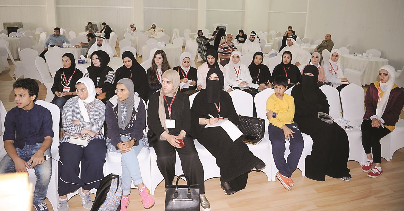 جانب من الحضور (تصوير طارق عزالدين)