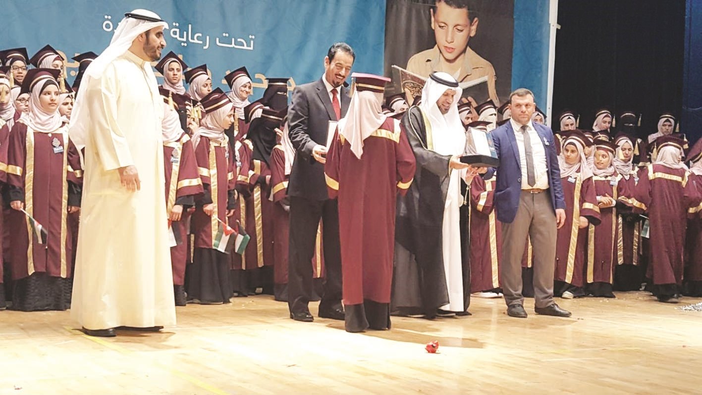 جانب من حفل التخريج