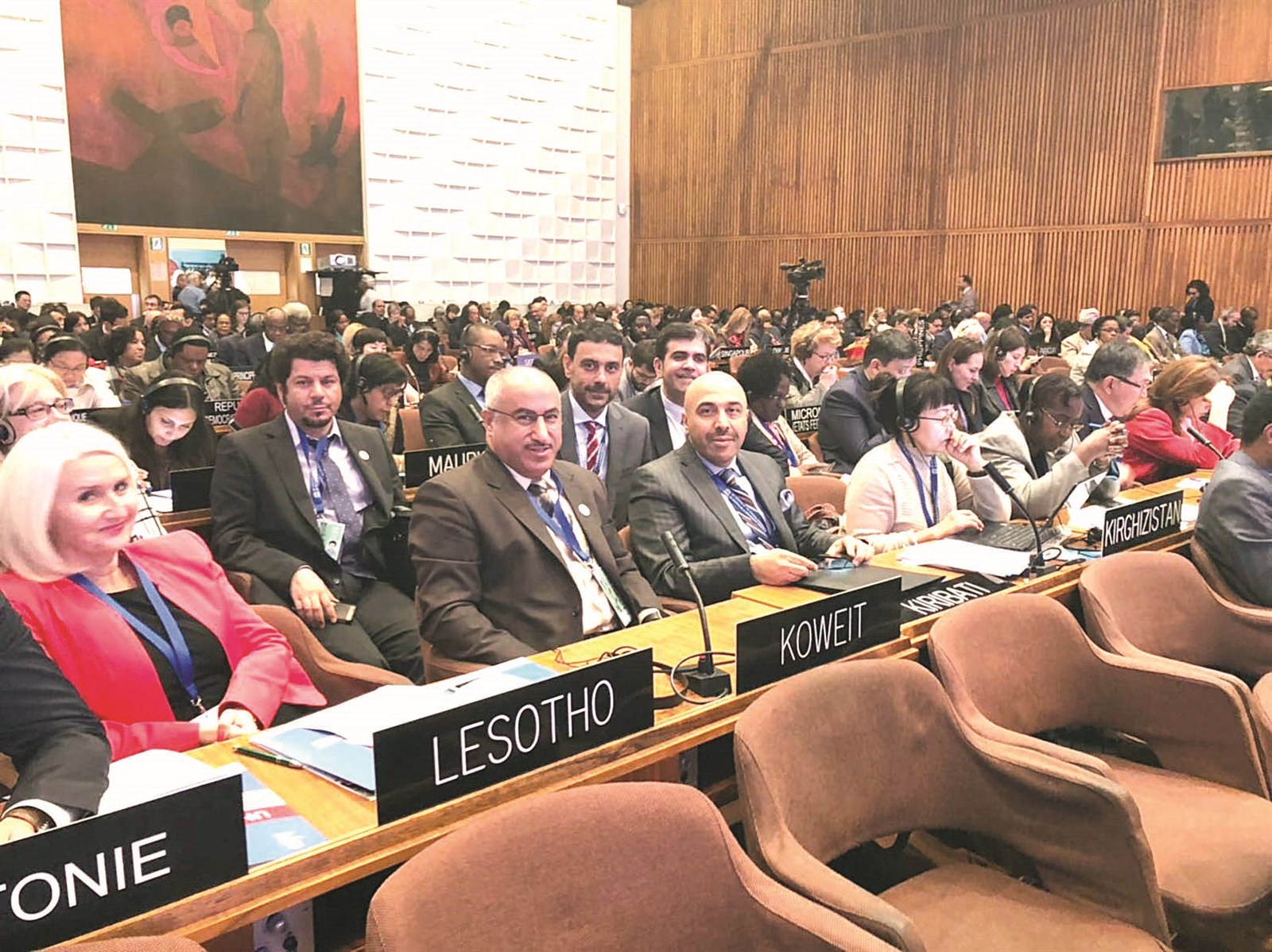 u0627u0644u0641u0627u0631u0633 u062eu0644u0627u0644 u0645u0634u0627u0631u0643u062au0647 u0641u064a u0641u0639u0627u0644u064au0627u062a u062du0648u0627u0631 u00abu062du0648u0643u0645u0629 u0627u0644u062au0639u0644u064au0645u00bb