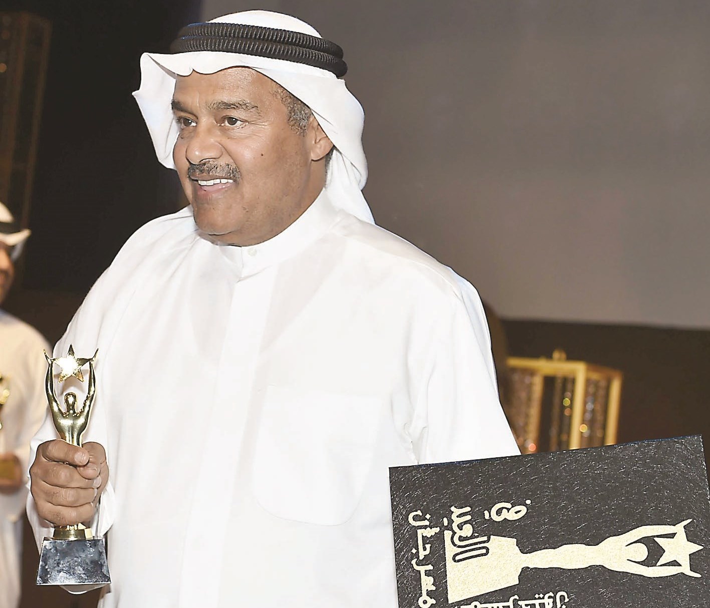 شخصية المهرجان عبدالرحمن العقل مكرّماً