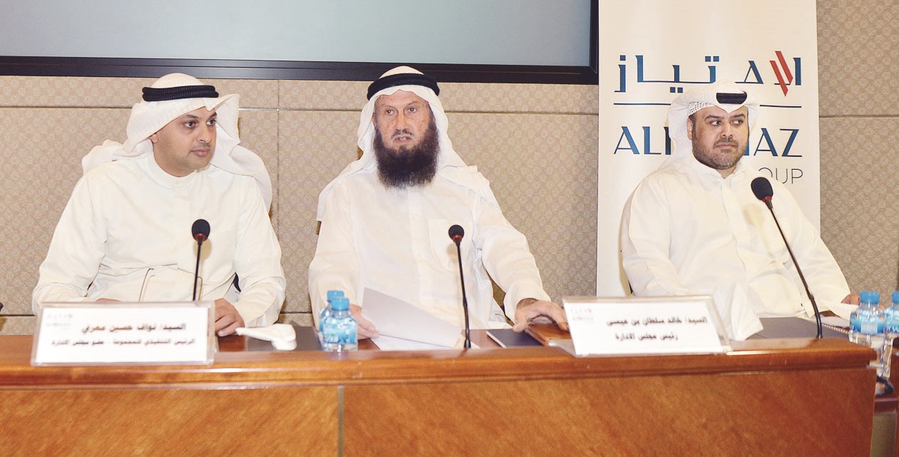 u062cu0627u0646u0628 u0645u0646 u0627u0644u0639u0645u0648u0645u064au0629 (u062au0635u0648u064au0631 u0646u0627u064au0641 u0627u0644u0639u0642u0644u0629)