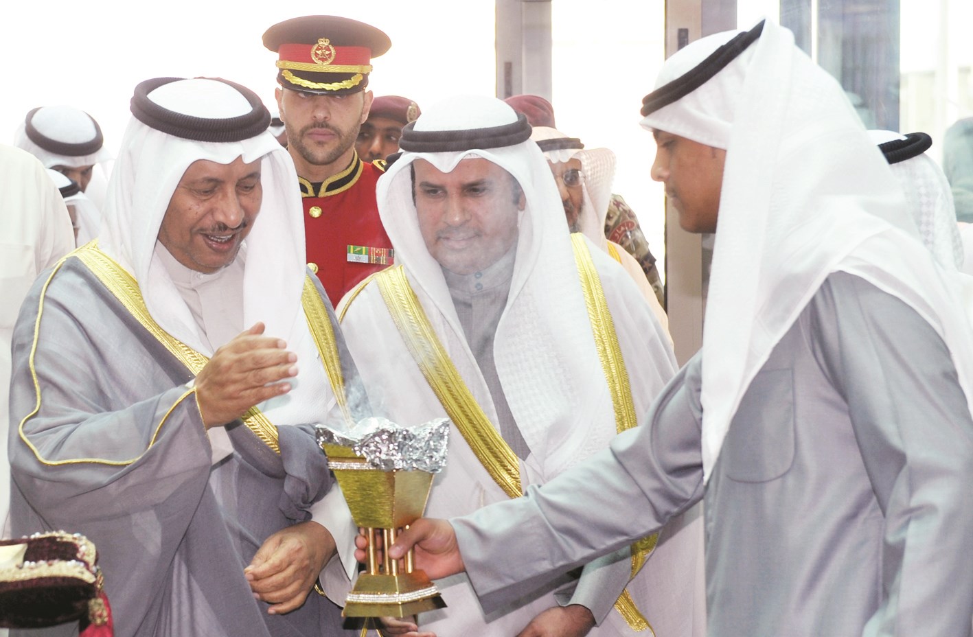 الرئيس يتبخر