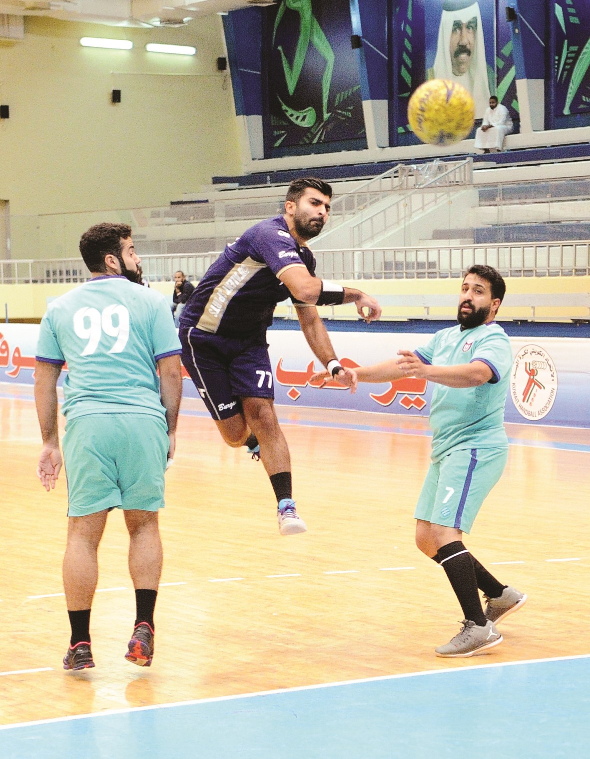 u0644u0627u0639u0628 u0628u0631u0642u0627u0646 u062cu0627u0633u0645 u0645u062du0645u062f u064au0635u0648u0628 u0628u0642u0648u0629 u0628u0627u062au062cu0627u0647 u0645u0631u0645u0649 u0627u0644u0646u0635u0631      (u062au0635u0648u064au0631 u0637u0627u0631u0642 u0639u0632u0627u0644u062fu064au0646)