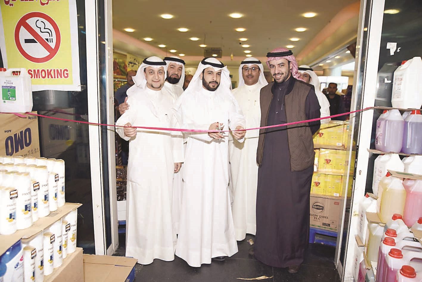 u0631u0626u064au0633 u0645u062cu0644u0633 u0625u062fu0627u0631u0629 u0627u0644u062cu0645u0639u064au0629 u064au0642u0635 u0634u0631u064au0637 u0627u0641u062au062au0627u062d u0627u0644u0645u0647u0631u062cu0627u0646