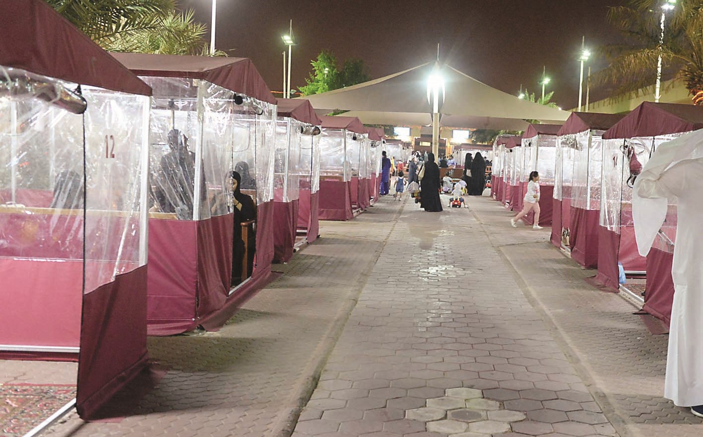 u062eu064au0645 u0644u0644u062au0623u062cu064au0631 u062fu0627u062eu0644 u0627u0644u0645u0642u0647u0649   (u062au0635u0648u064au0631 u0632u0643u0631u064au0627 u0639u0637u064au0629)