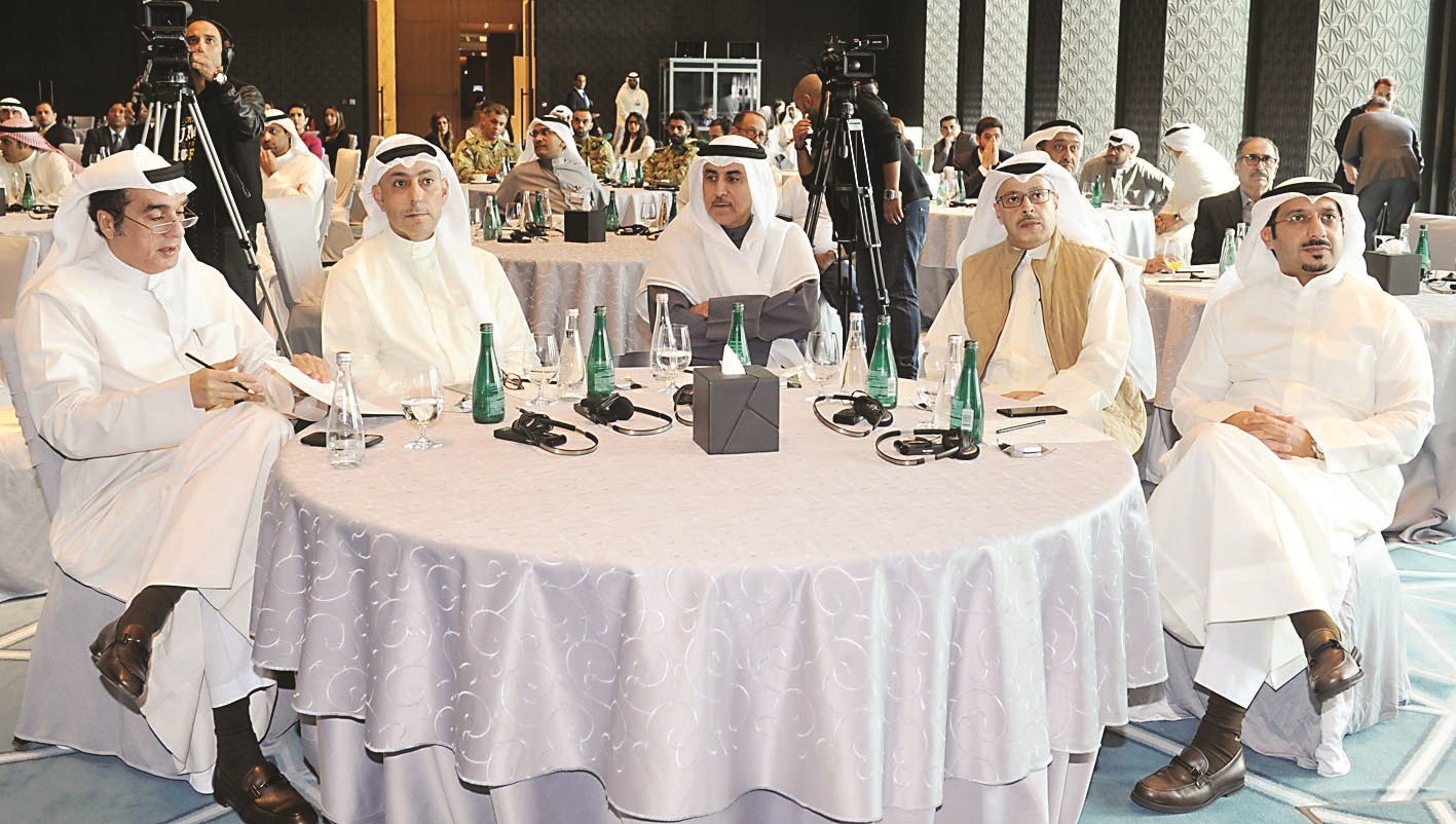 u0628u062fu0631 u0627u0644u0633u0628u064au0639u064a u0645u062au0648u0633u0637u0627u064b u0627u0644u062du0636u0648u0631 (u062au0635u0648u064au0631 u0633u0639u062f u0647u0646u062fu0627u0648u064a)