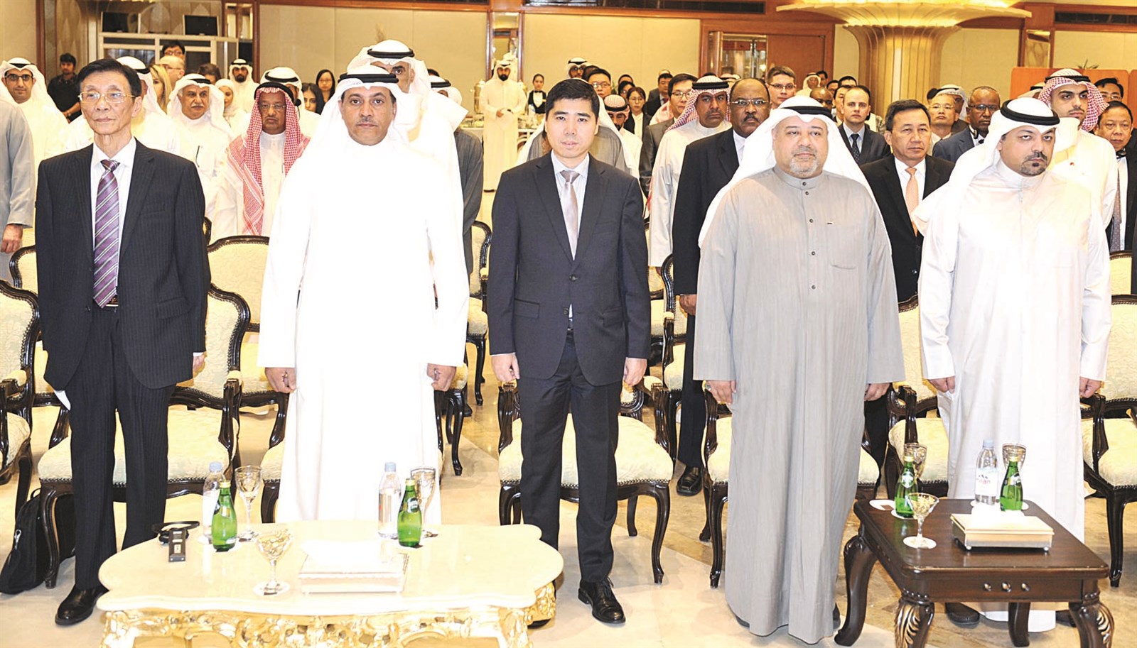 u0627u0644u062du0636u0648u0631 u0641u064a u0646u062fu0648u0629 u062au0637u0648u064au0631 u0627u0644u0639u0644u0627u0642u0627u062a u0627u0644u0635u064au0646u064au0629 u0627u0644u0643u0648u064au062au064au0629