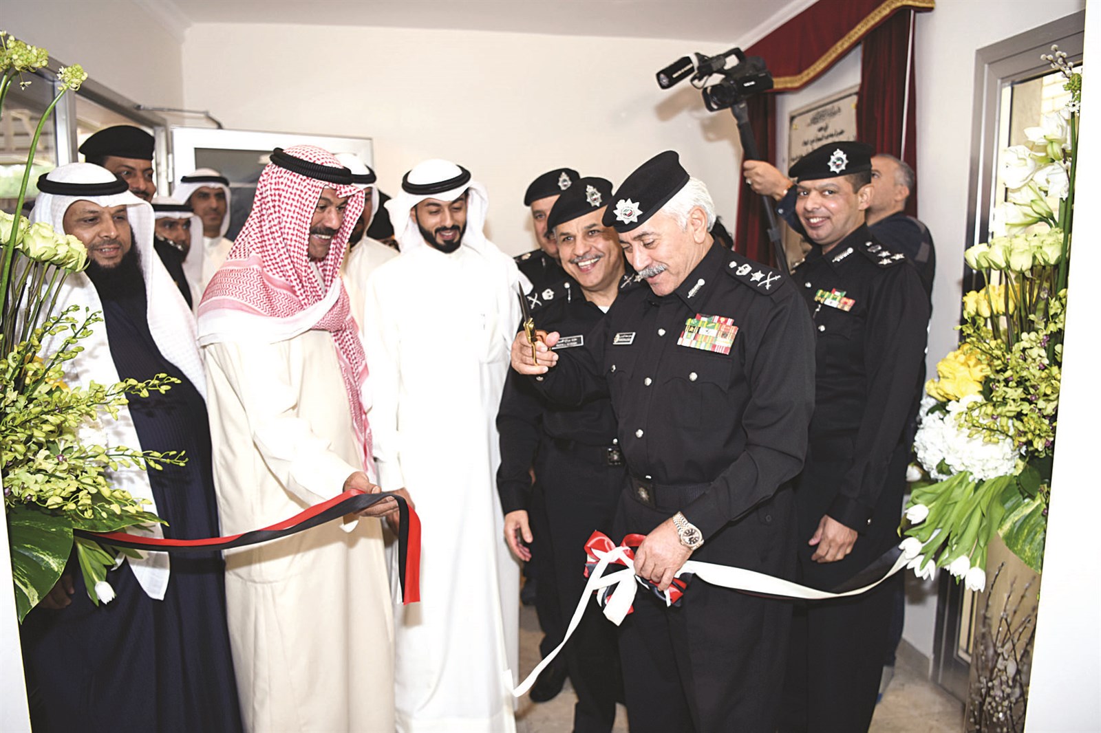 u0627u0644u062fu0648u0633u0631u064a u0645u0641u062au062au062du0627u064b u0627u0644u0645u0628u0646u0649 u0627u0644u062cu062fu064au062f u0644u0646u0642u0627u0628u0629 u0627u0644u0639u0627u0645u0644u064au0646 u0627u0644u0645u062fu0646u064au064au0646 u0641u064a u00abu0627u0644u062fu0627u062eu0644u064au0629u00bb     (u062au0635u0648u064au0631 u0628u0633u0627u0645 u0632u064au062fu0627u0646)