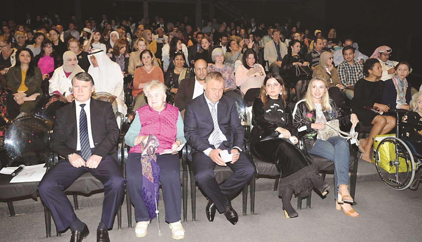 السفير الروسي سولوماتين في مقدّم الحضور