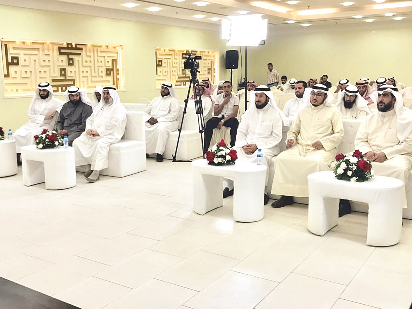 الطويل وقيادات «الأوقاف» خلال الندوة