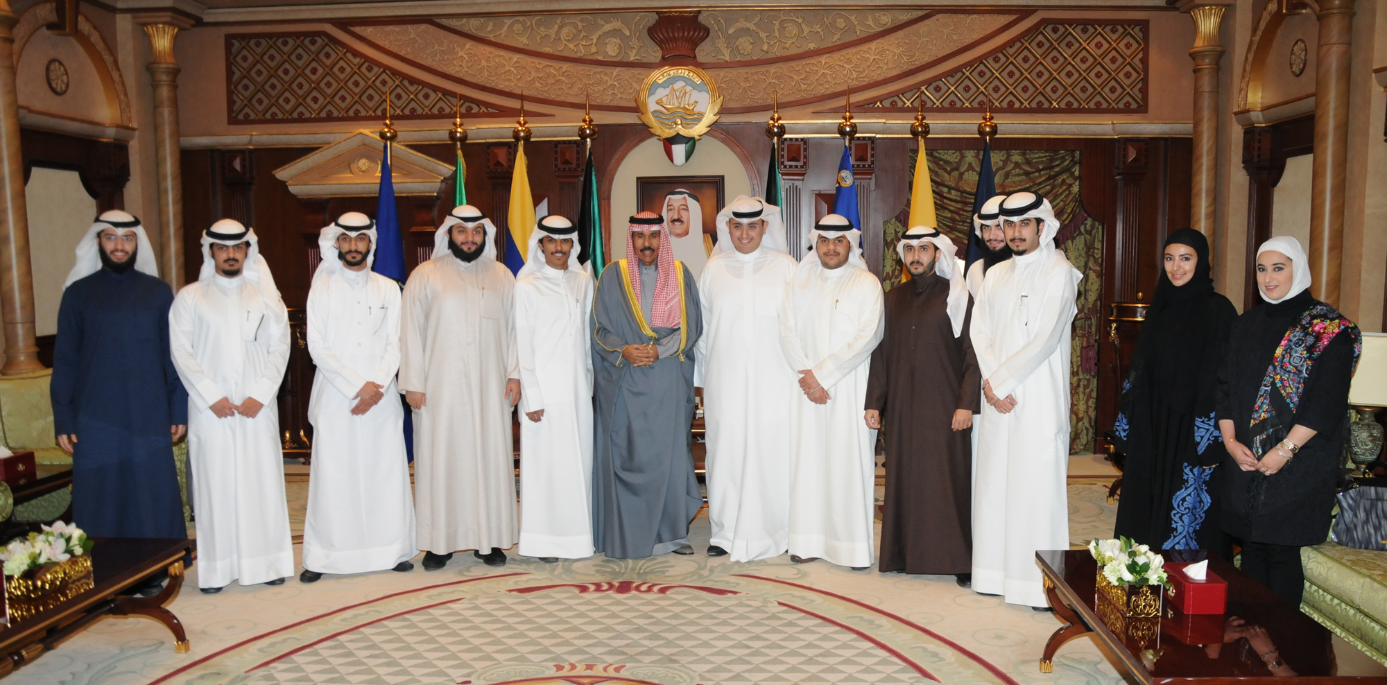 u0633u0645u0648 u0648u0644u064a u0627u0644u0639u0647u062f u062eu0644u0627u0644 u0627u0633u062au0642u0628u0627u0644u0647 u0631u0626u064au0633 u0648u0623u0639u0636u0627u0621 u0627u0644u0647u064au0626u0629 u0627u0644u0625u062fu0627u0631u064au0629 u0644u0644u0627u062au062du0627u062f u0627u0644u0648u0637u0646u064a u0644u0637u0644u0628u0629 u0627u0644u0643u0648u064au062a u0641u0631u0639 u0627u0644u062cu0627u0645u0639u0629 (u0643u0648u0646u0627)