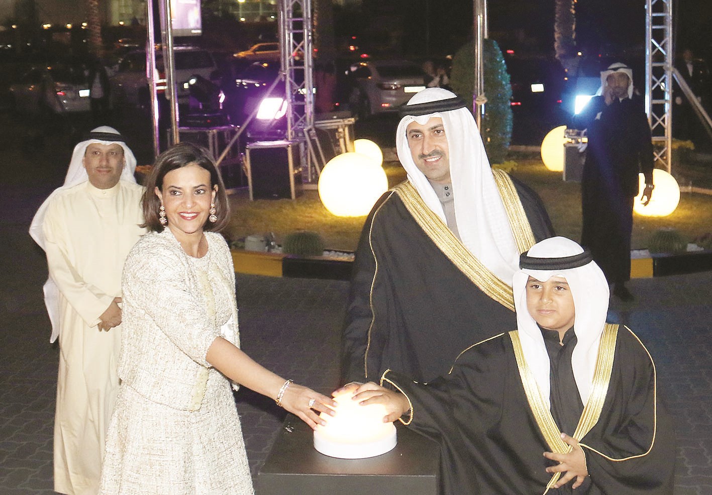 لحظة الافتتاح